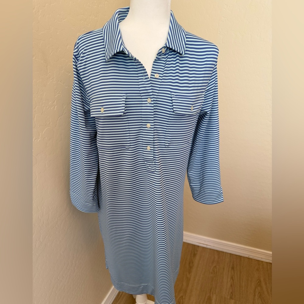 Vineyard Vines Navy and White Striped Tee